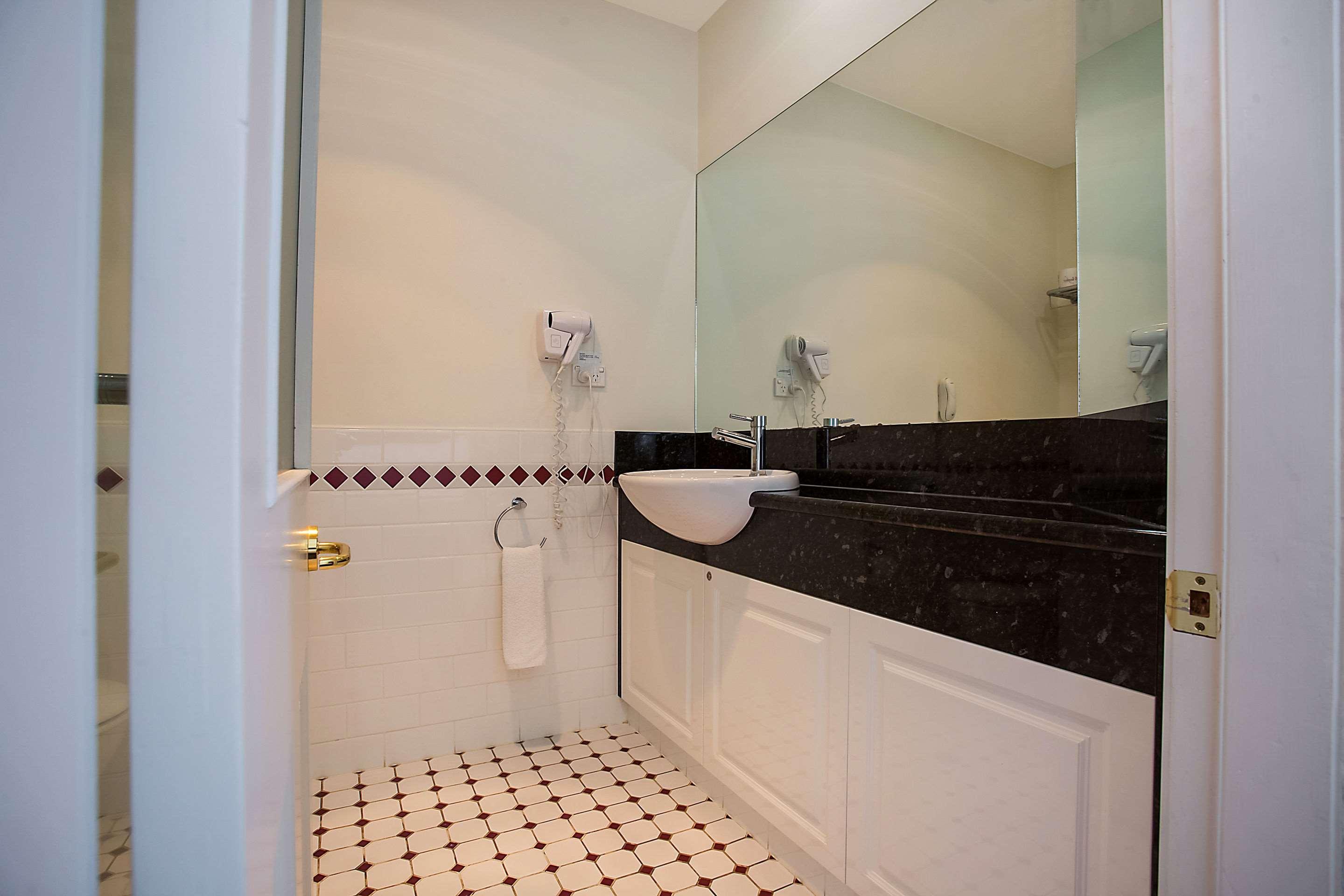 Quality Hotel Bentinck Портленд Экстерьер фото