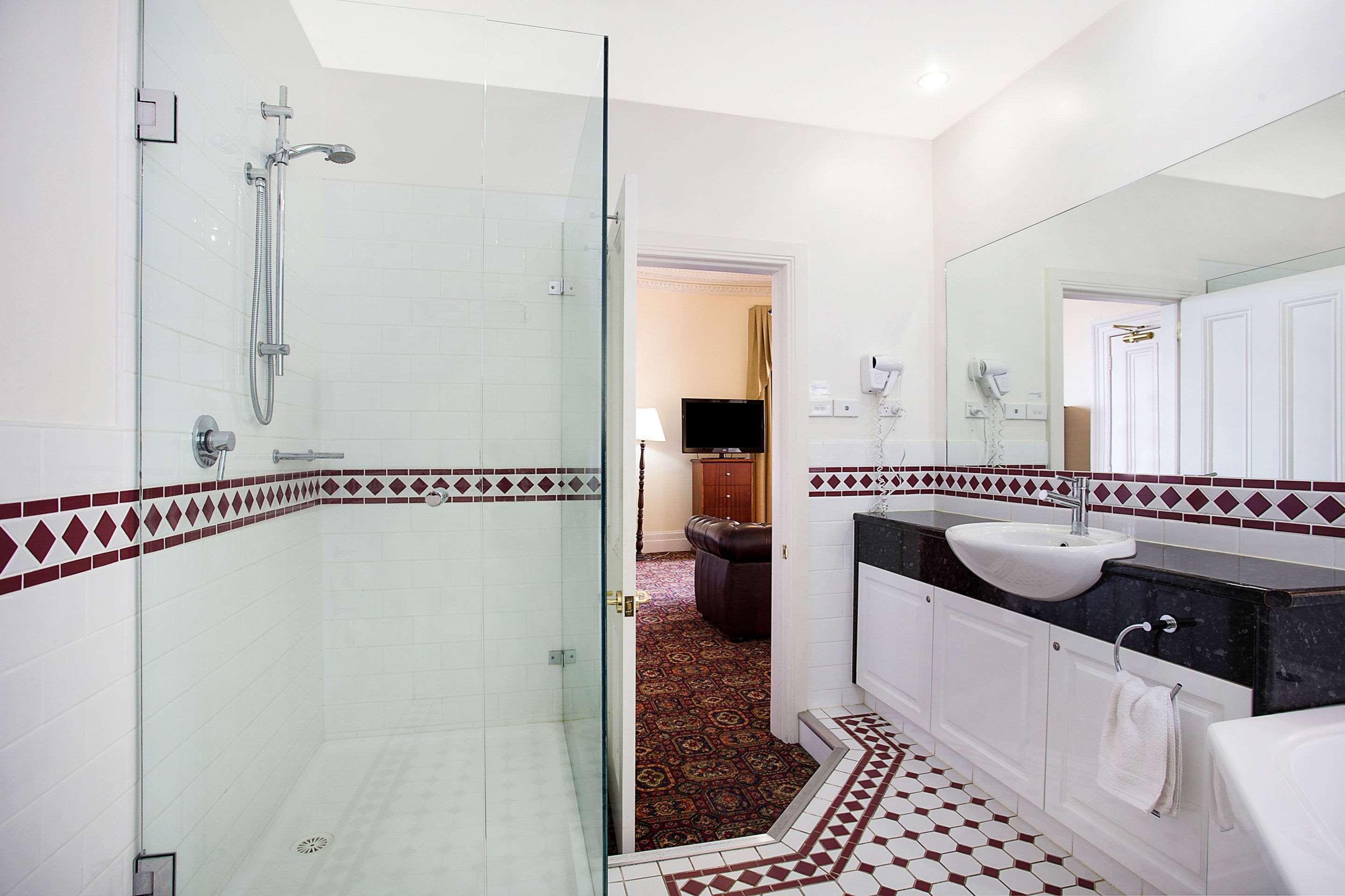 Quality Hotel Bentinck Портленд Экстерьер фото